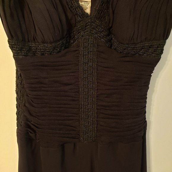 Dress - Picture 3 of 5